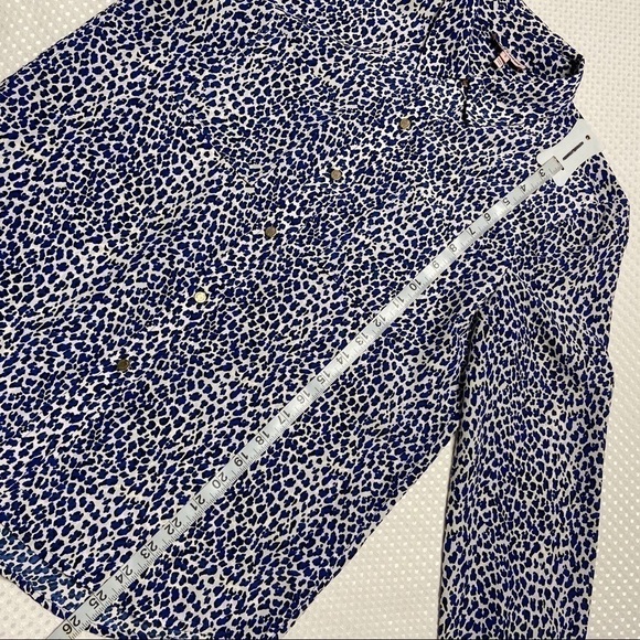 Juicy Couture Animal-Print Button-Up Top Small - Picture 8 of 12